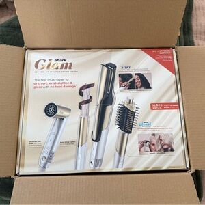 Shark Glam Multi-Styler in White and Gold